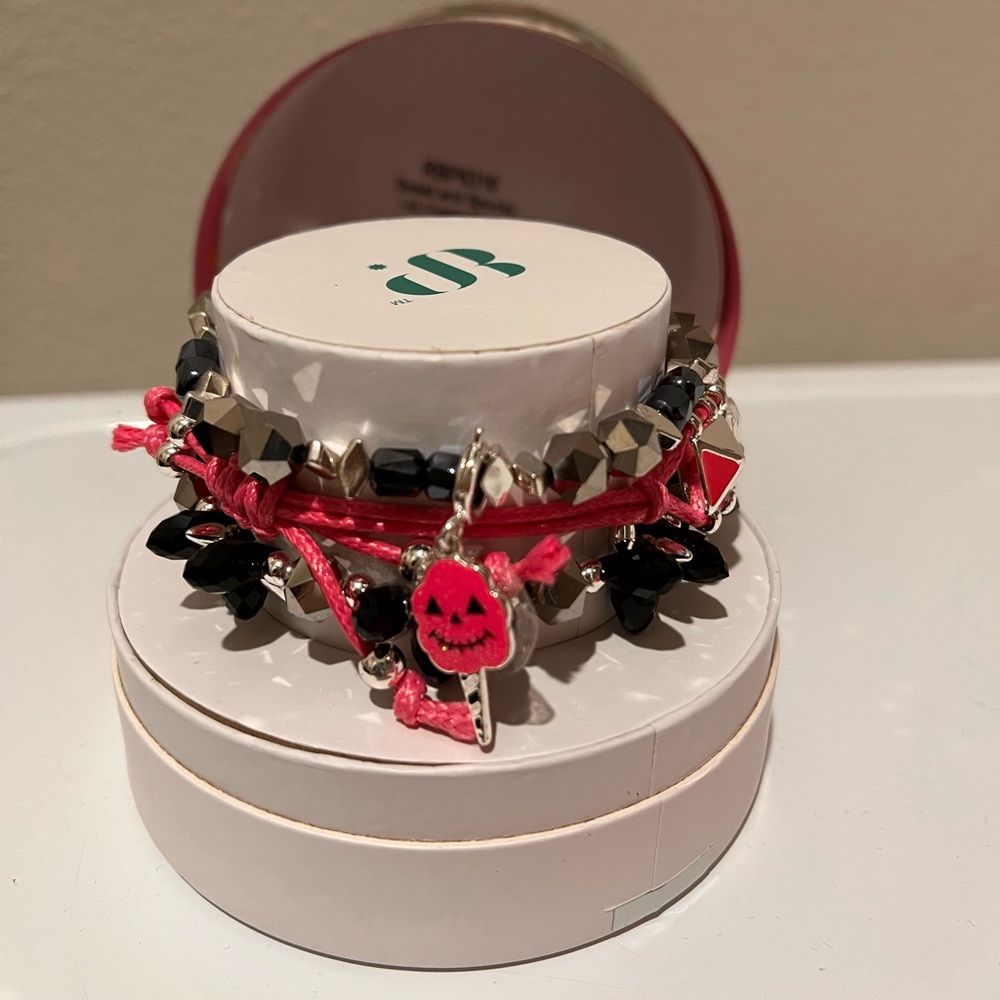 Bomb party BP sweet and spooky Halloween stack bracelet cotton candy NEW
